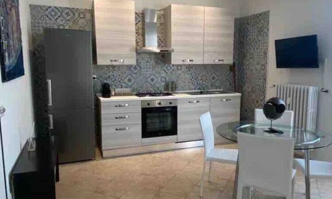 San Faustino-Madonnina-Quattroville Apartment | Cozy apartment in strategic location