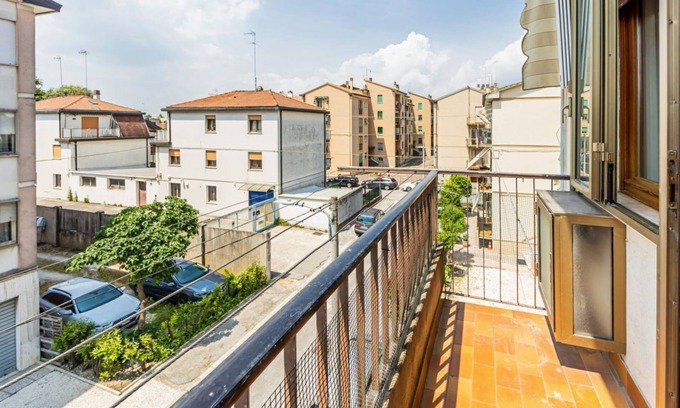 Campalto Apartment | Cozy Apartment near Venice with Balcony!