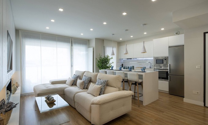 Camino de Ronda Apartment | Cozy apartment with pool and parking