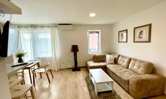 Cukarica Apartment | Cozy apartments in Belgrade, Čukarica, Železnik, free parking and WiFi