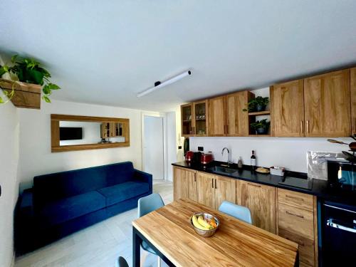 Cervinia Apartment | Cozy APT town centre, 2BTH and garage Cervinia
