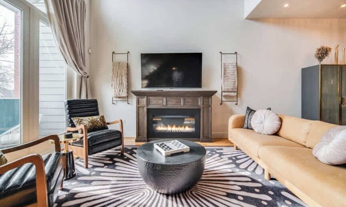 East Market District Apartment | Cozy Art Deco Condo in the Vibrant NuLu District!