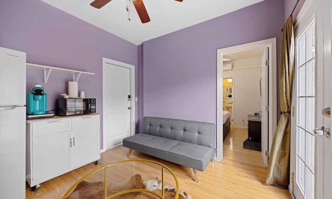 Pico - Robertson House | Cozy Backhouse Stay – Sleeps 2 Beverly Hills Adj