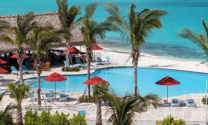 South Bimini Condo | Cozy Beachy Marina front 1-bedroom condo with WiFi, AC in enchanting Bimini.