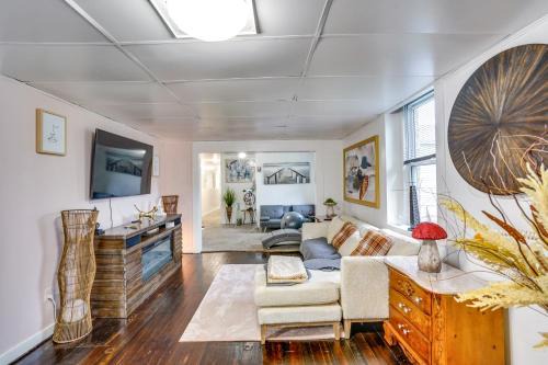 Chester Apartment | Cozy Berkshires Vacation Rental Near Hiking!