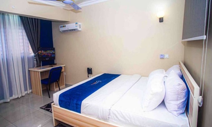Mallam Hotel | Cozy Boutique Hotel in Accra