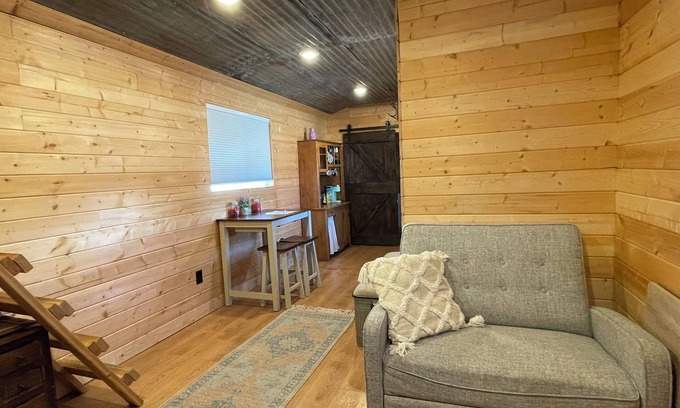 Newman Lake Cabin | Cozy cabin on equestrian center . Near CDA and Spokane .