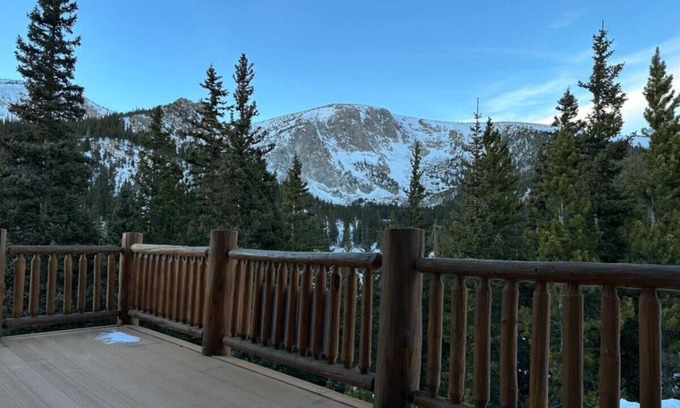 Saint Mary's Ski Chalet | Cozy Chalet in the Mountains
