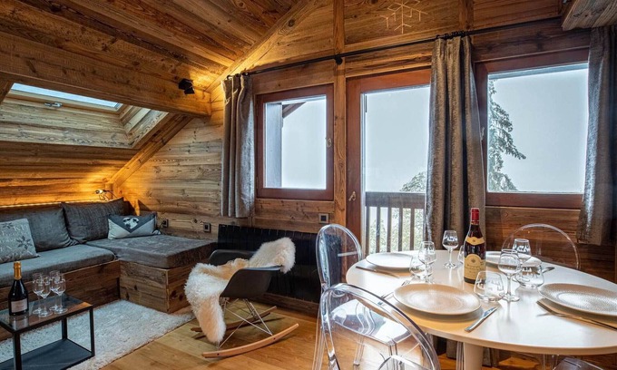 Meribel Apartment | Cozy chalet · Ski-in/ski-out · Central location · Balcony