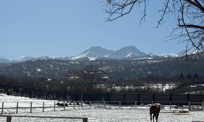 Almaty Ski Chalet | Cozy chalet with WiFi and AC in gorgeous Almaty with Mountain View.