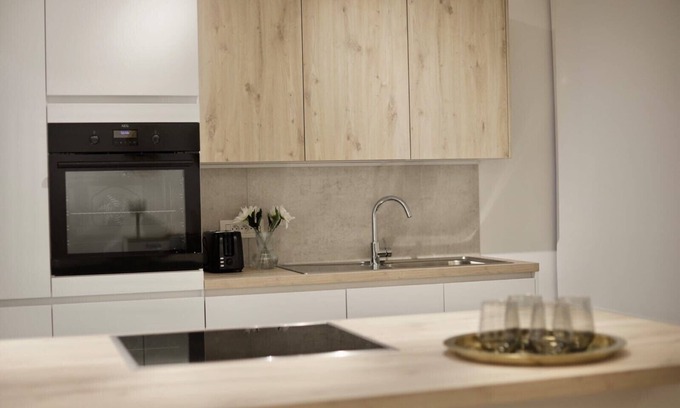 Guillemins Apartment | Cozy City Apartment in Liege