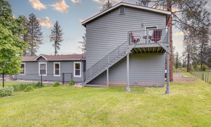 Stites Apartment | Cozy Clearwater Apartment - Hike, Fish & Explore!