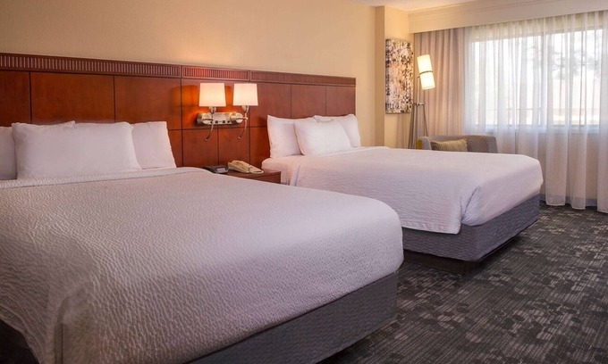 University Place Hotel | Cozy Comfort Near PNC Pavilion | 1BR Unit w/Balcony, Gym, Pool, Pets Welcome