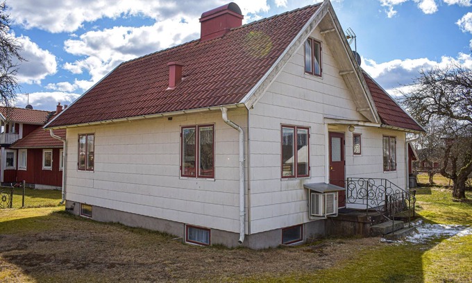 Tving House | Cozy cottage in the countryside outside Tving.