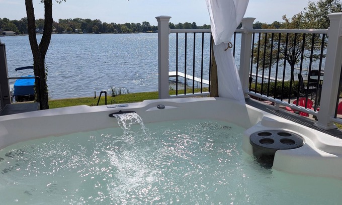 Mongo Cottage | Cozy cottage on peaceful lake