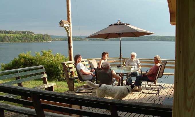 Guysborough County Cabin | Cozy cottage right on the water
