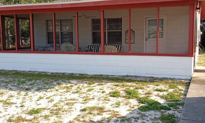 Kiska Beach House | Cozy Cottage on quiet end of Panama City Beach. Just steps from sand and surf!