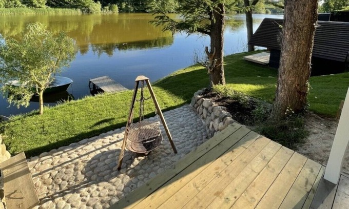 Vekso Sjaelland Cottage | Cozy cottage with water views from the beds