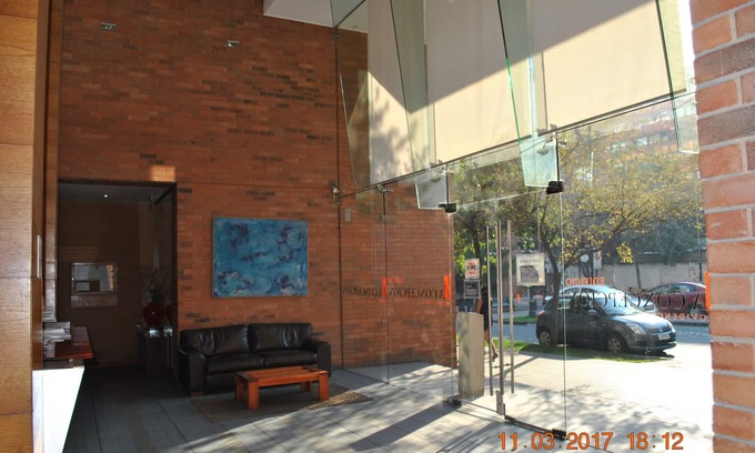 Providencia Apartment | Cozy department in La Concepción building, Santiago, Chile