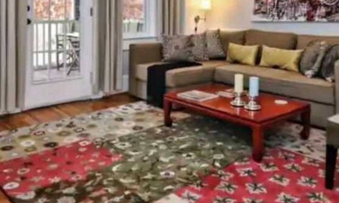 Dilworth Condo | Cozy Dilworth 1BR King Condo | Porch | Walkable