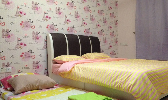 Malacca City House | Cozy family room in central melaka