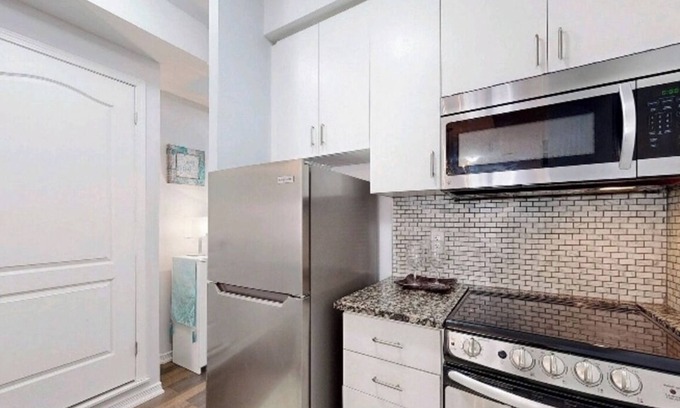 Fisherville House | Cozy Family Townhouse 2 Bedroom exclusive neighbourdhood close York university