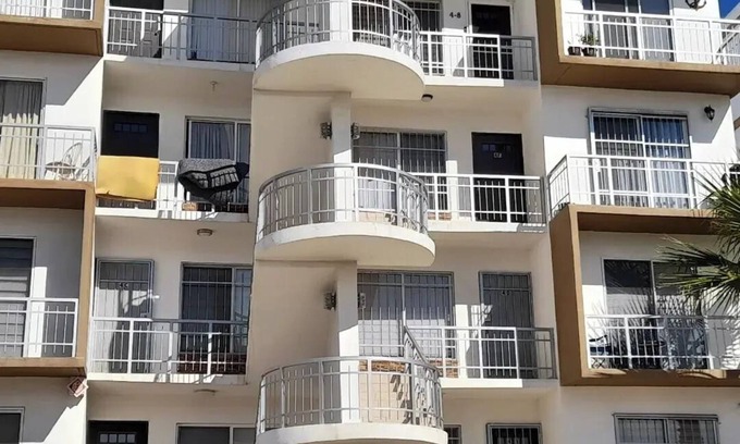 Ensenada Apartment | cozy fresh condo