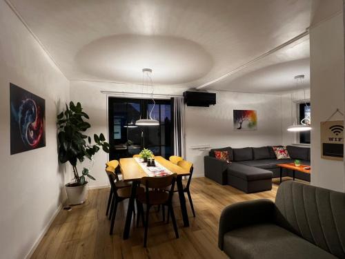 Holeby Villa | Cozy Holeby House Close to Puttgarden & Femern & Lalandia & Knuthenborg
