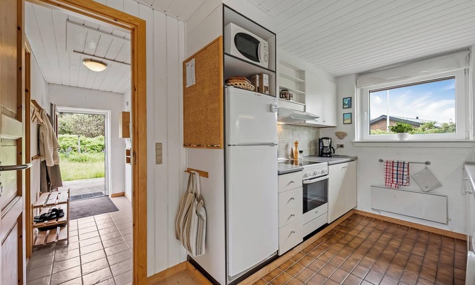 Klegod Strand Cottage | Cozy holiday home, located in the peaceful area of Klegod - 1038