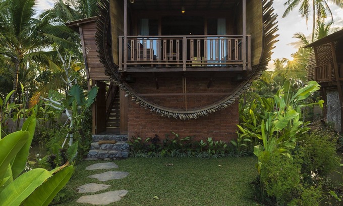 Peliatan Resort | Cozy Holiday with Stylish Bee House