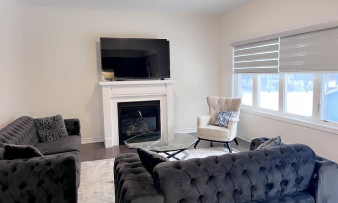 Durham Region House | Cozy Home away from Home