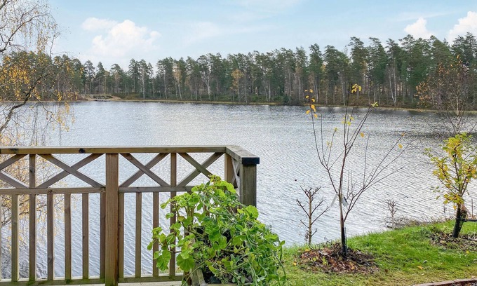 Bottnaryd House | Cozy home in Bottnaryd with lake view