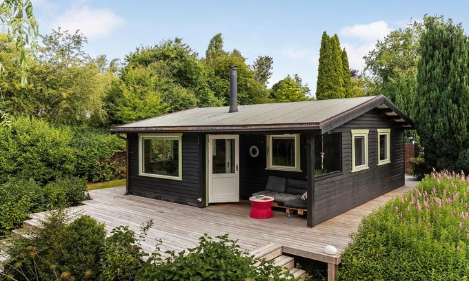 Melby House | Cozy home in Melby with sauna