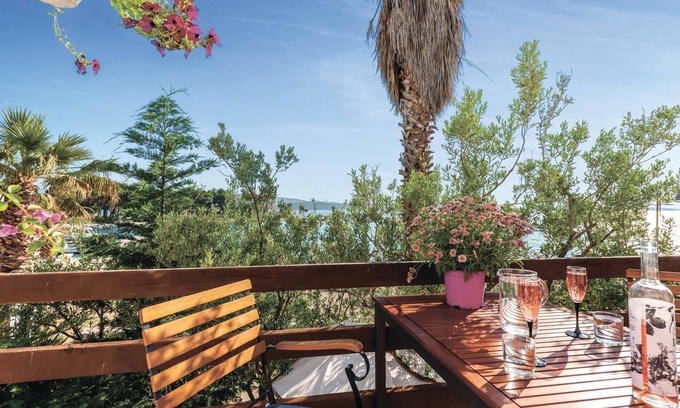 Zaboric House | Cozy home in Sibenik with kitchen