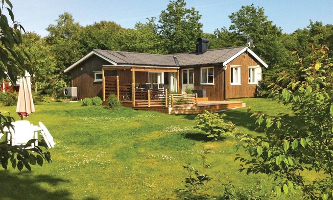 Steninge House | Cozy home in Steninge with WiFi