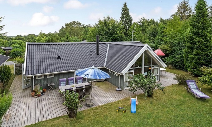 Tisvildeleje House | Cozy home in Tisvildeleje with sauna