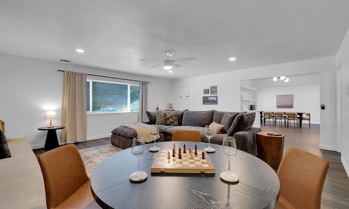 Yuba City House | Cozy Home with Big Yard, Games, Fire Pit, Dogs OK