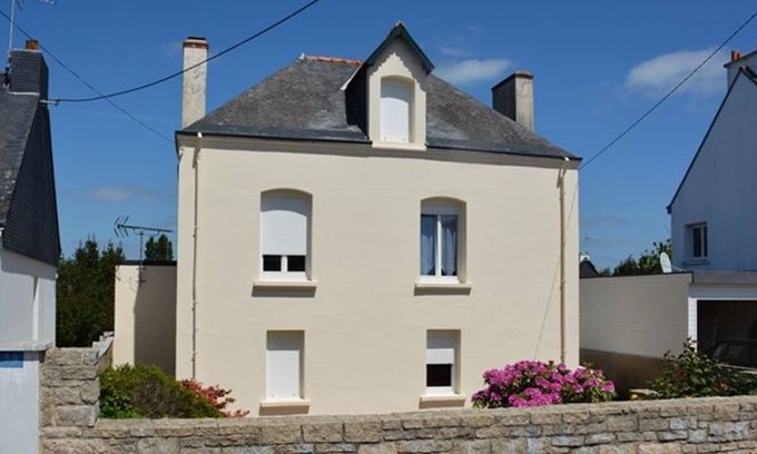 Riantec House | Cozy House in Riantec - 3 Rooms, Sleeps 4, Near Beaches & Shops, Enclosed Garden, Coastal Trails