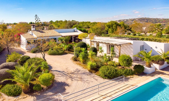 Parragil House | Cozy house with a real holiday feeling, with Last Minute Discount