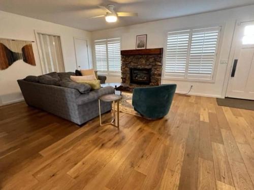 Sun Valley House | Cozy Ketchum Home - Dog-Friendly Yard, Hot Tub!