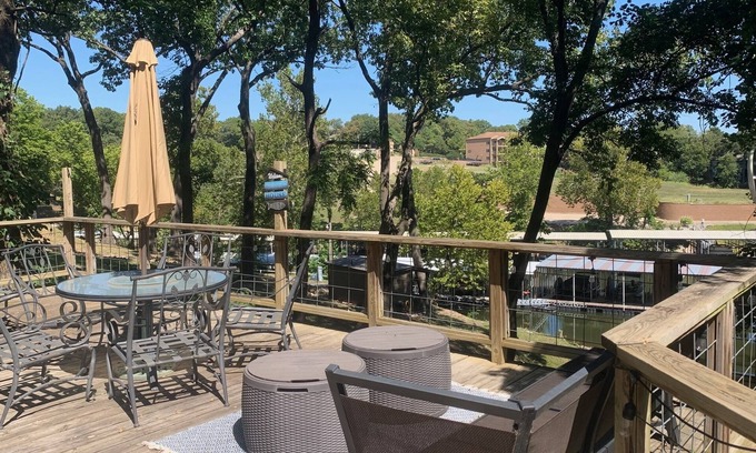 Afton House | Cozy lake getaway with huge deck and only 2 miles from Shangri-La back on VRBO!
