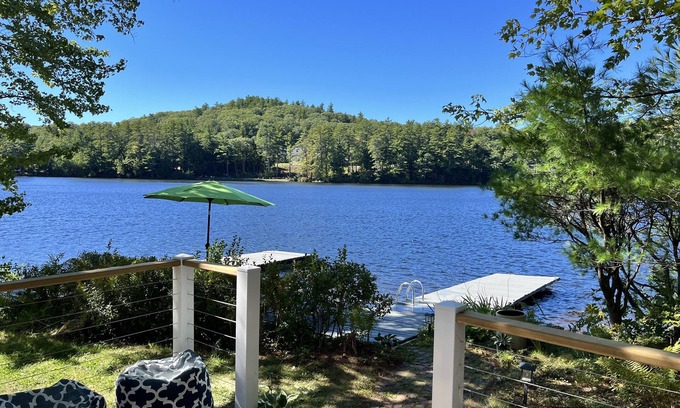 Weare Cottage | Cozy lakefront cottage with dock, close to skiing