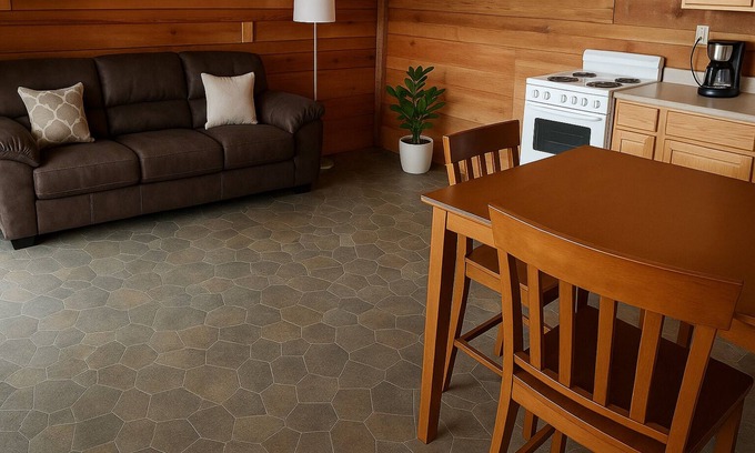 Madill House | Cozy Lakeside Suite- 2BR hotel room by the lake- Texoma Shores Resort