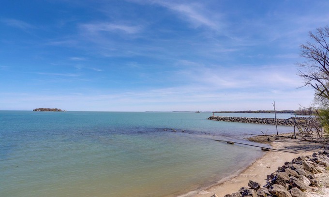Put-in-Bay Condo | Cozy Middle Bass Island Getaway On Lake Eerie!