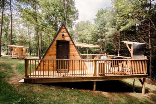 Robbins Ski Chalet | Cozy Modern A-Frame with Private Access Trail to Black Creek in Robbins, Tennessee