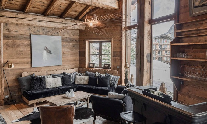 Val-d'Isere Ski Chalet | Cozy mountain chalet with hammam in Val d'Isère