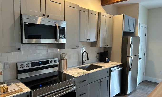 Tannersville Apartment | Cozy Mountain Two Bedroom Apartment