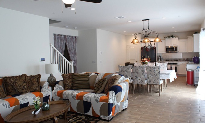 Ontario House | Cozy new house/Ontario Airport*vacation rentals/说中文