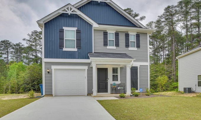 Vass House | 'Cozy Oasis' Vacation Home in Vass w/Gas Grill!