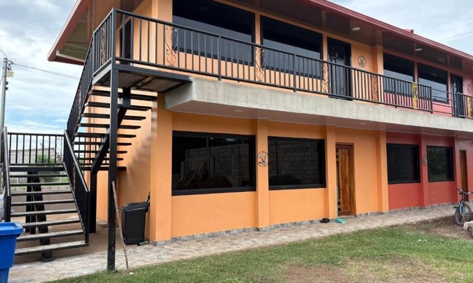 Sonsonate Hotel | cozy one bedroom close to beaches and restaurants.